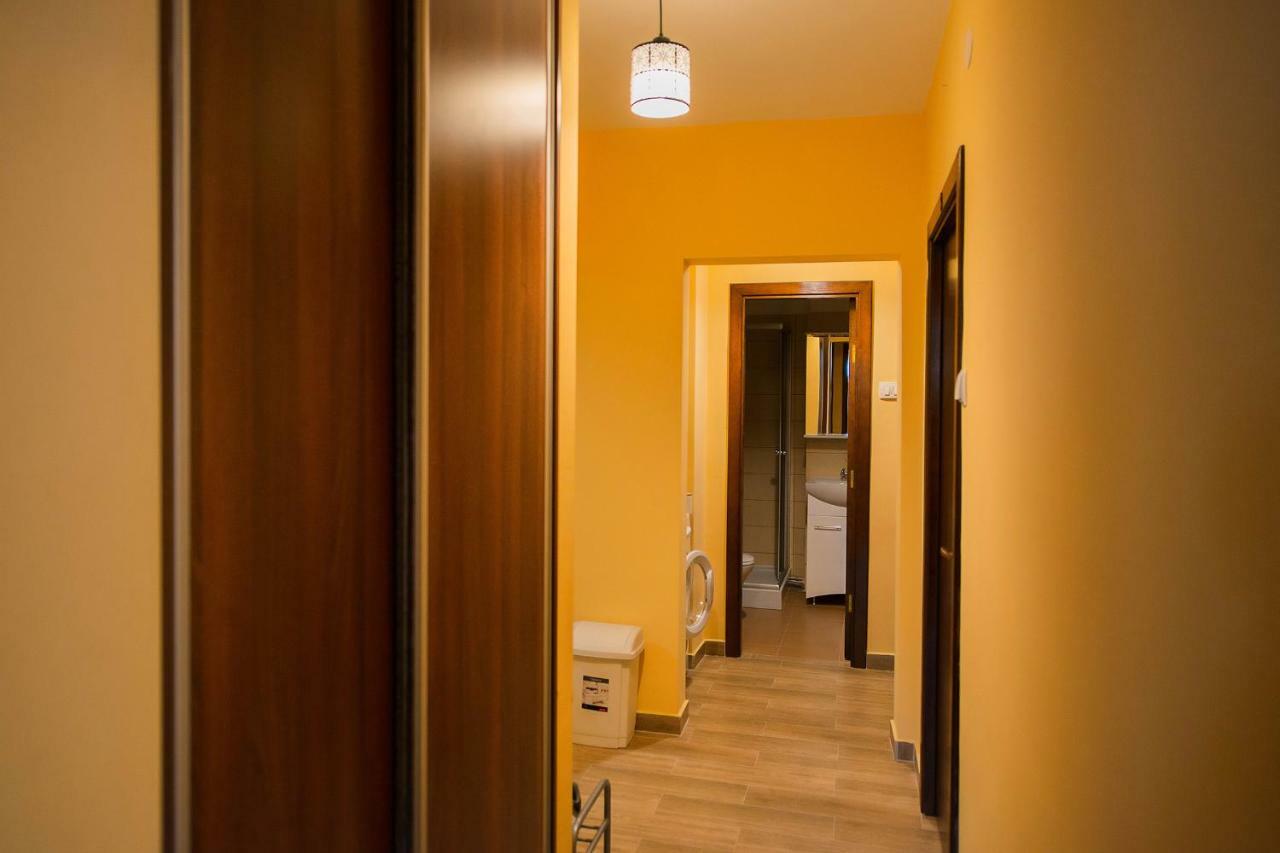Luna Apartment Brașov Exterior foto